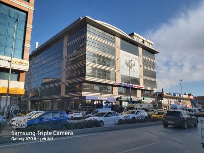 ESENYURT İNÖNÜ MAH. DOĞAN ARASLI BULVARI ÜZERİ KİRALIK 9000 M²  MÜSTAKİL TİCARİ BİNA